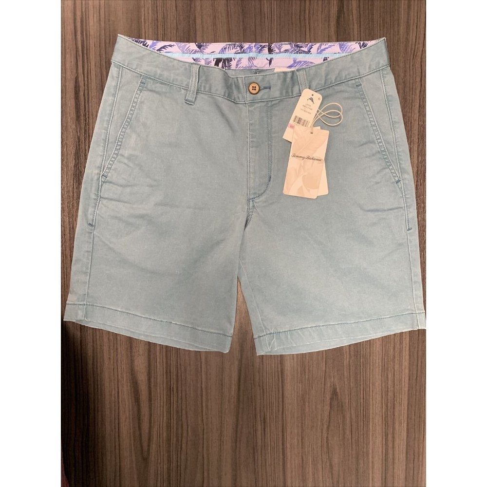 NEW TOMMY BAHAMA Boracay 8-Inch Chino Shorts 16714 Blue Chaise Size 32